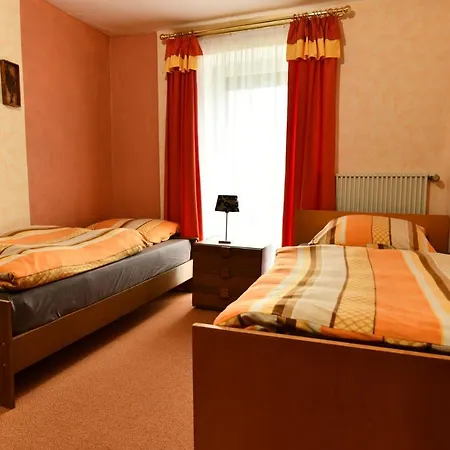 Ferienhaus Wallscheid Eifel Hébergement de vacances *